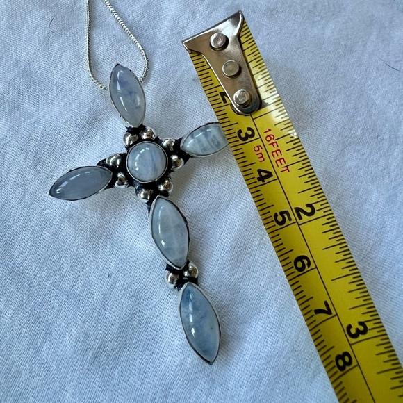 925 Gorgeous! Rainbow FLASH MOONSTONE Pendant Necklace - Picture 6 of 6